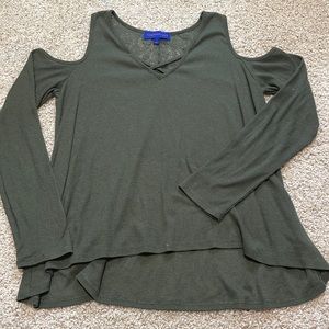 Aeropostale Off-Shoulder Top